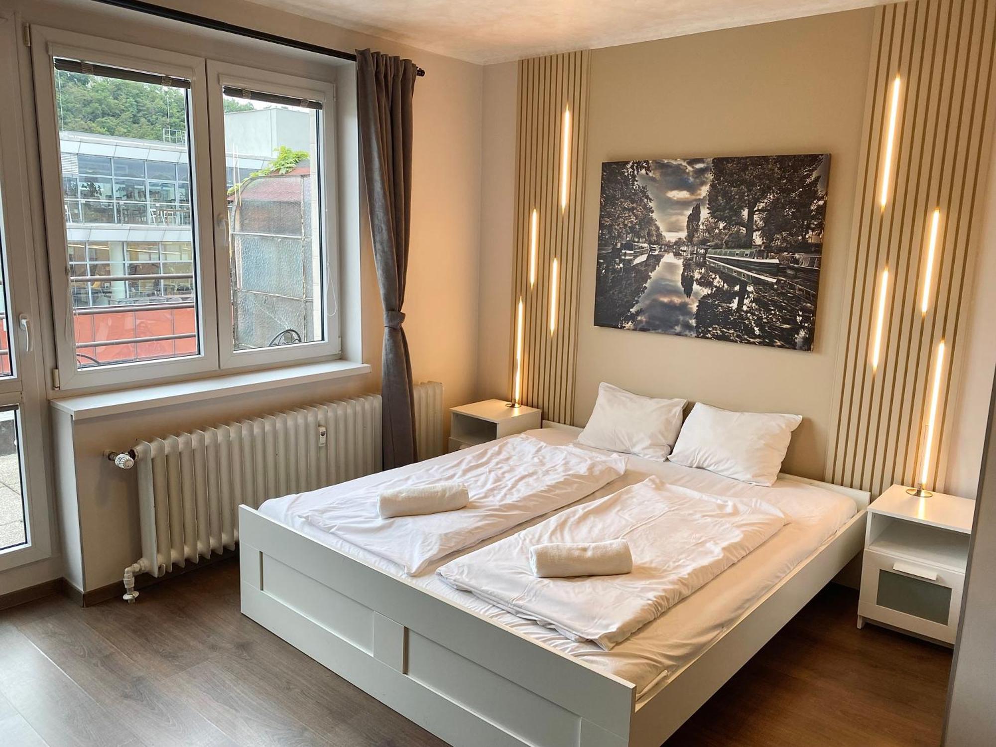 Top Floor Studio With Terrace Prága Kültér fotó